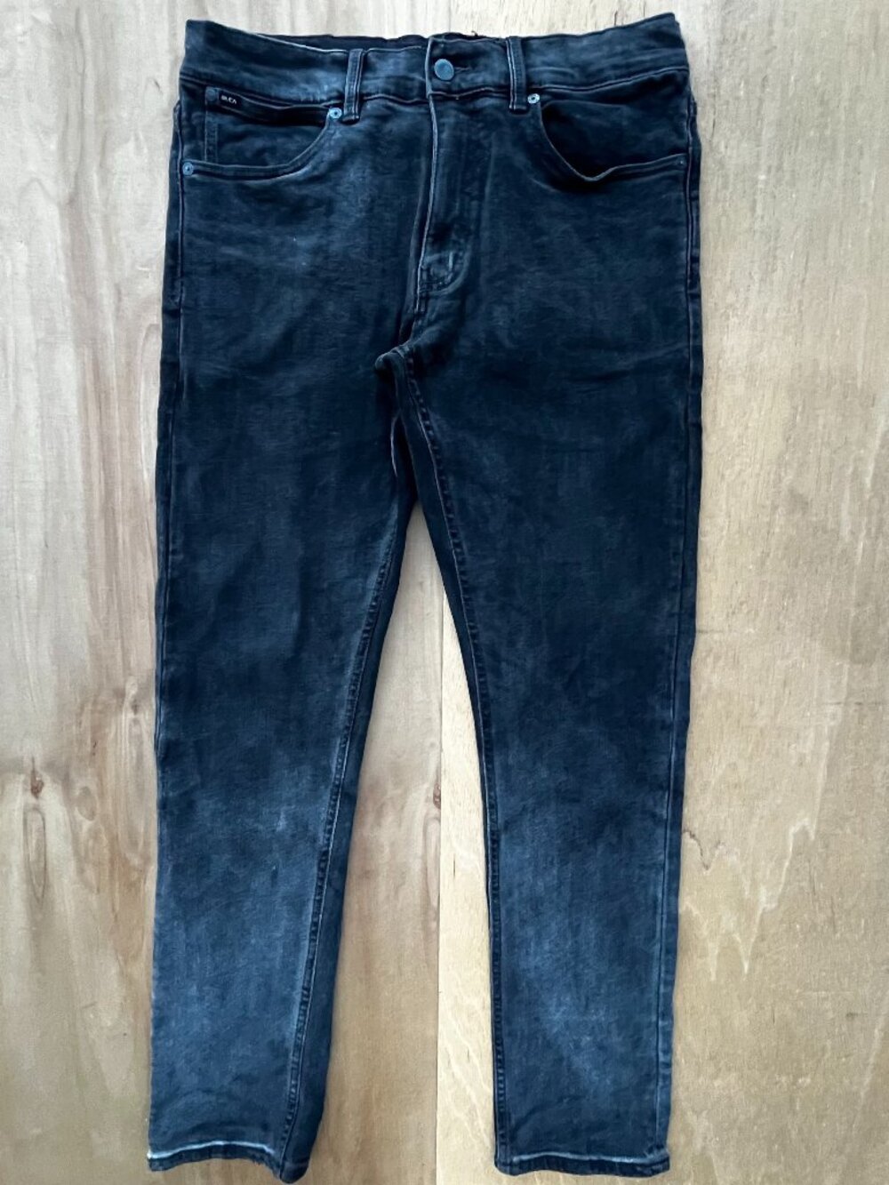 RVCA DAGGERS FIT STRAIGHT LEG JEANS Men’s sz 31W X 31L Faded Black Denim